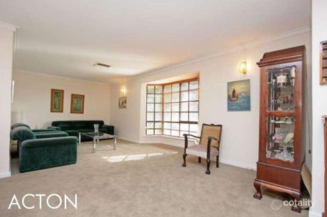 Property photo of 20 Luderman Road Noranda WA 6062