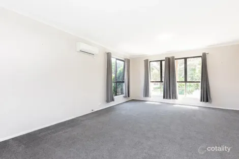 Property photo of 27 Stauntons Lane Koroit VIC 3282