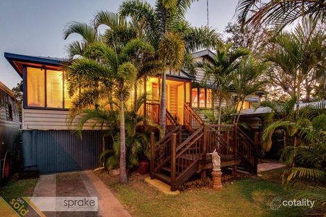 209 Torquay Tce, Torquay, QLD 4655
