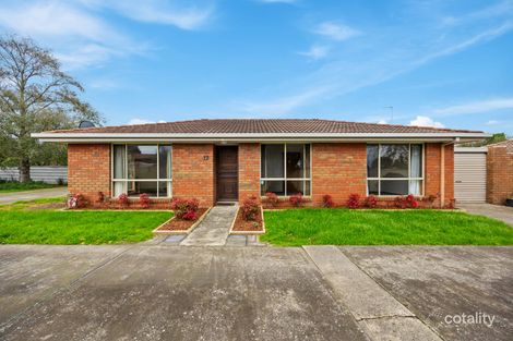2/110 Campbells Cres, Redan, VIC 3350