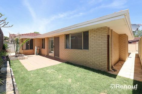 2/4 Wrexham St, Bicton, WA 6157
