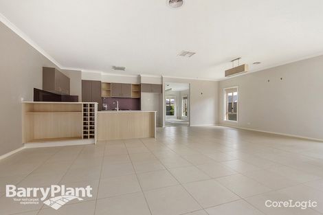 Property photo of 5 Sinclair Green Derrimut VIC 3026
