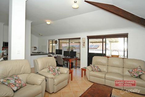 Property photo of 19 Lindeman Heights Ridgewood WA 6030