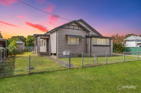 27 Fourth St, Weston, NSW 2326