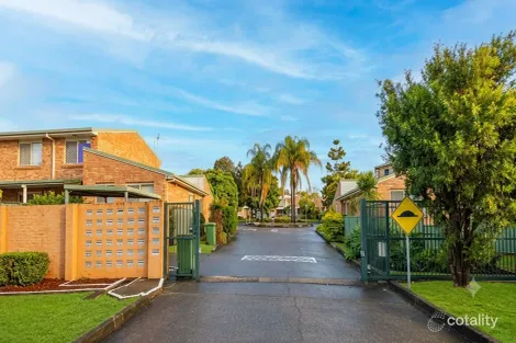 3/18 Defiance Rd, Logan Central, QLD 4114