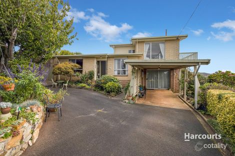 12 Gilmour Cres, Somerset, TAS 7322