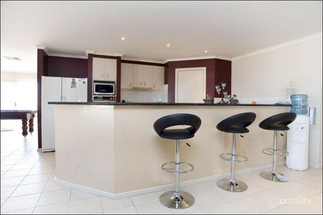 Property photo of 17 Cottage Boulevard Epping VIC 3076