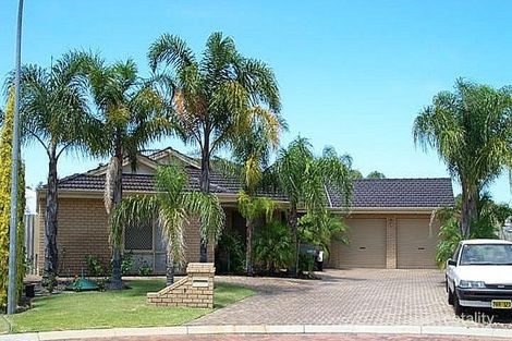 8 Zinnia Pl, Morley, WA 6062