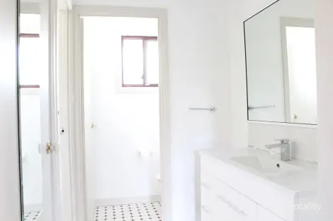 Property photo of 16 Attilio Place Edensor Park NSW 2176