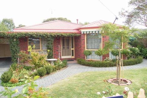 8 Warrawee Rd, Leopold, VIC 3224