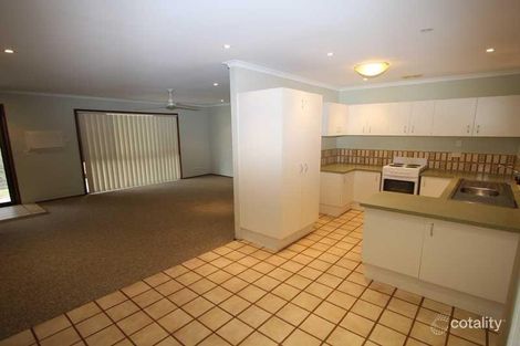 Property photo of 3 Yelta Place Ashmore QLD 4214