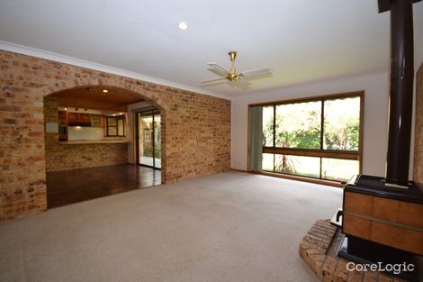 Property photo of 2 Chestnut Avenue Bomaderry NSW 2541