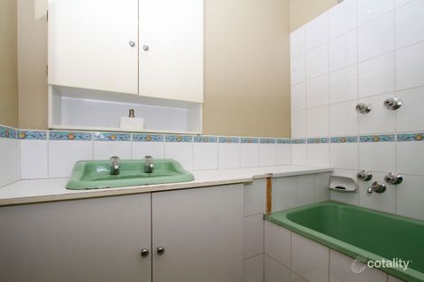 Property photo of 20 Carbeena Parade Heidelberg West VIC 3081