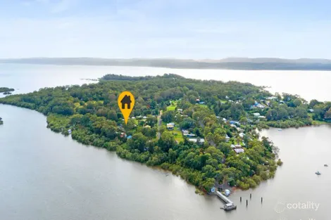 3 Almond Ct, Lamb Island, QLD 4184