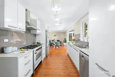 Property photo of 16 Hunter Street Riverstone NSW 2765