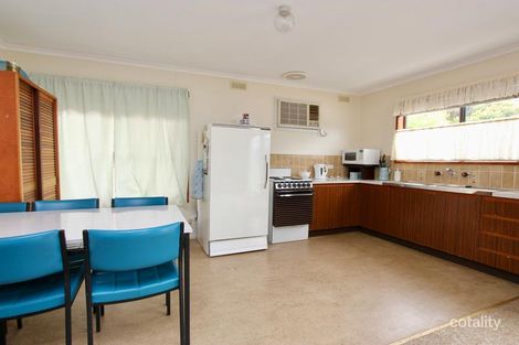Property photo of 31 Hollywood Crescent Smiths Beach VIC 3922