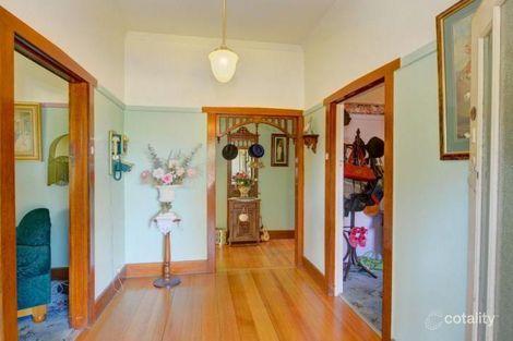 Property photo of 8 Napier Street Black Hill VIC 3350