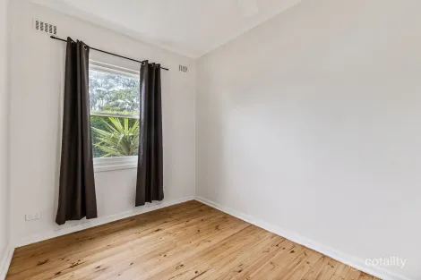 Property photo of 118 McKenzie Road Elizabeth Downs SA 5113