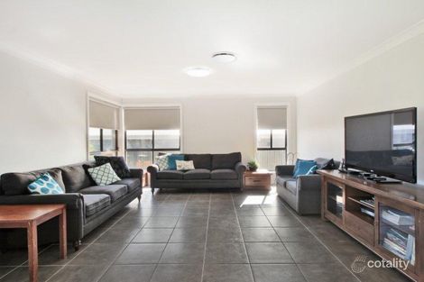 Property photo of 33 Semillon Drive North Tamworth NSW 2340