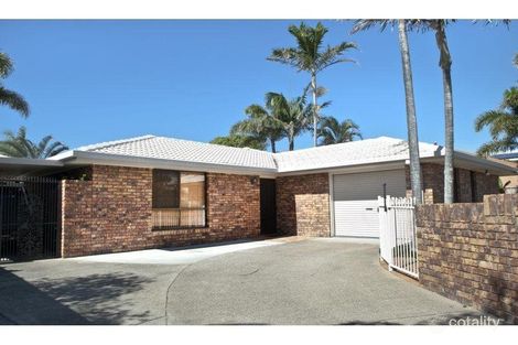 Property photo of 22 Bareena Place Warana QLD 4575
