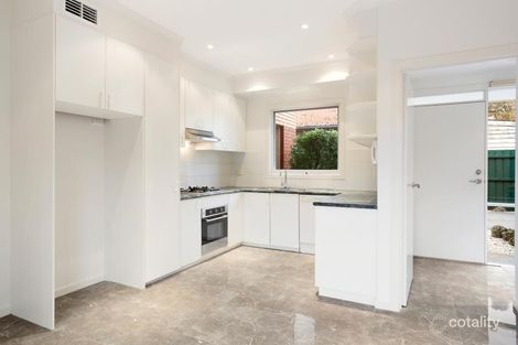 Property photo of 2/7 Vine Grove Carnegie VIC 3163