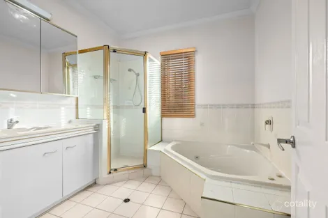 Property photo of 21 Greenham Street Raceview QLD 4305