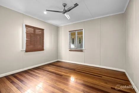 Property photo of 21 Greenham Street Raceview QLD 4305