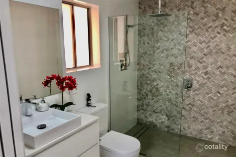 Property photo of 8 Myrtle Place Morisset NSW 2264