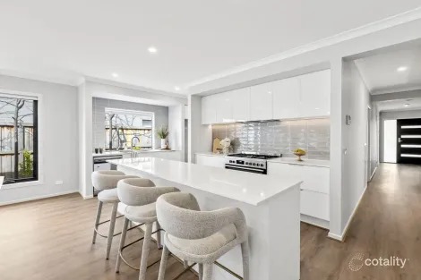 Property photo of 38 Unity Drive Mount Duneed VIC 3217