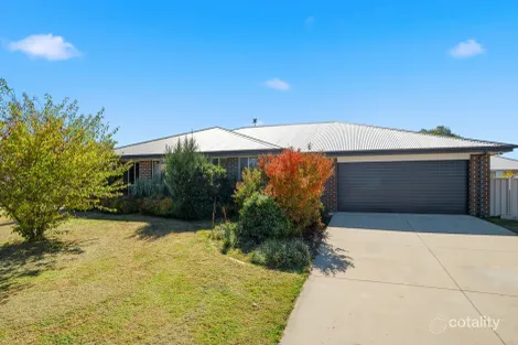 Property photo of 28 Pippin Way Orange NSW 2800