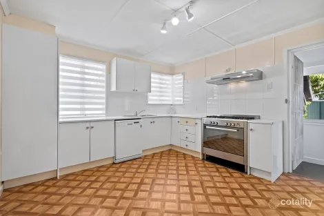 Property photo of 24 Zetland Street Upper Mount Gravatt QLD 4122