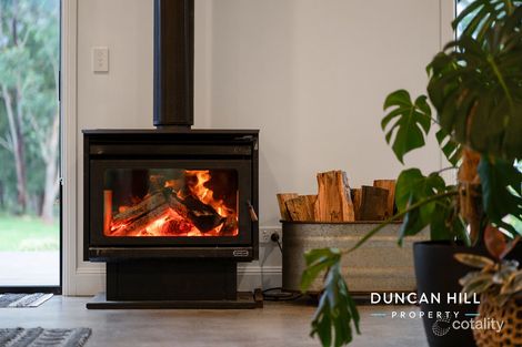 Property photo of 18 Badgery Street Willow Vale NSW 2575