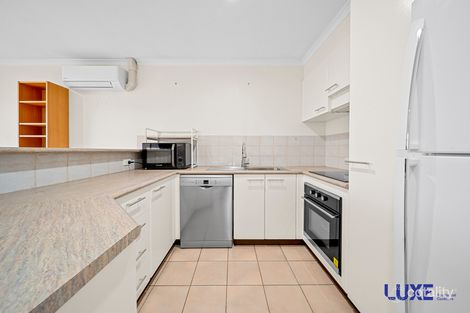 Property photo of 11/44 Jerrabomberra Avenue Narrabundah ACT 2604