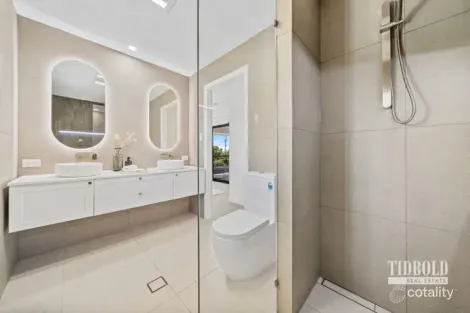 Property photo of 13 Braemar Court Redland Bay QLD 4165