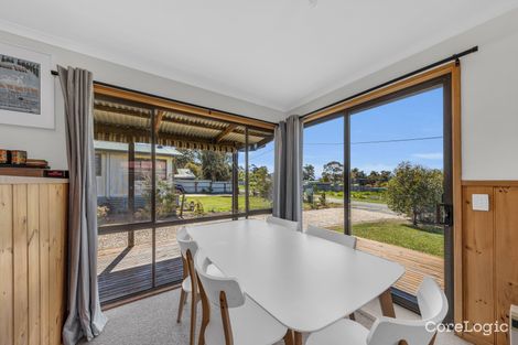 Property photo of 5 Lees Road Mallacoota VIC 3892