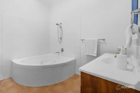 Property photo of 100 Kitchener Road Kedron QLD 4031