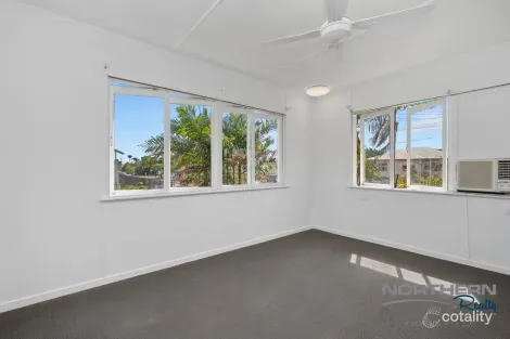 Property photo of 2 McLean Street Gulliver QLD 4812