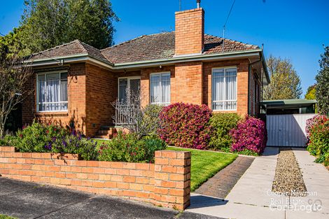 Property photo of 19 Toogoods Rise Box Hill North VIC 3129