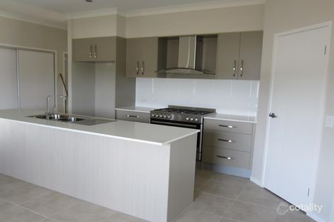 Property photo of 41 Butcher Bird Circuit Upper Coomera QLD 4209