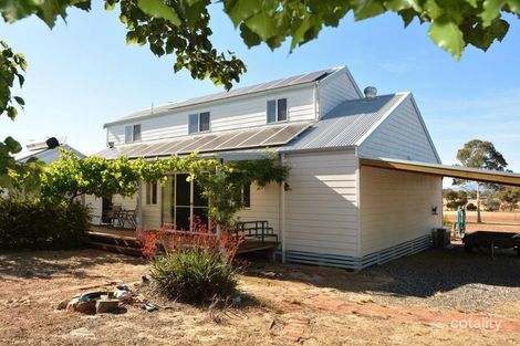 87 Lake Lonsdale Rd, Lake Lonsdale, VIC 3381