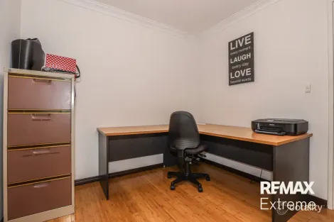 Property photo of 7 Daylight Close Beldon WA 6027