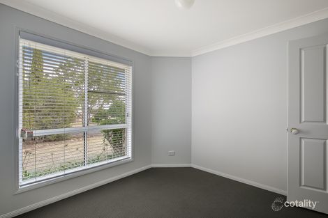 Property photo of 1 Kensington Court Darling Heights QLD 4350