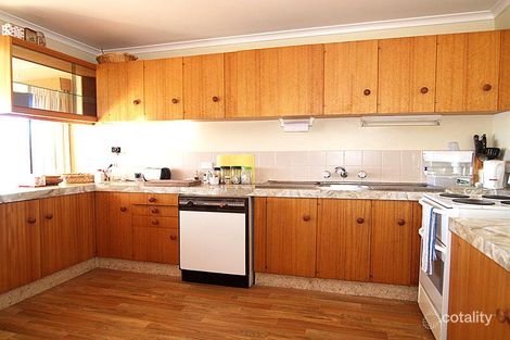 Property photo of 19 Barton Avenue Triabunna TAS 7190