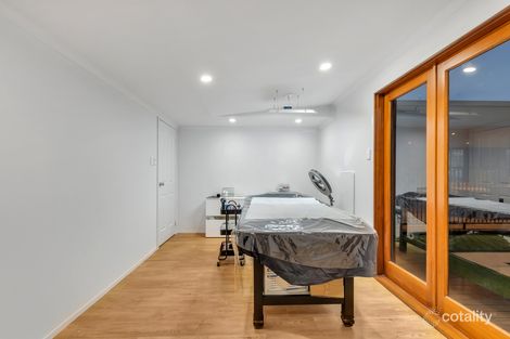 33 Tareena St, Craigmore, SA 5114