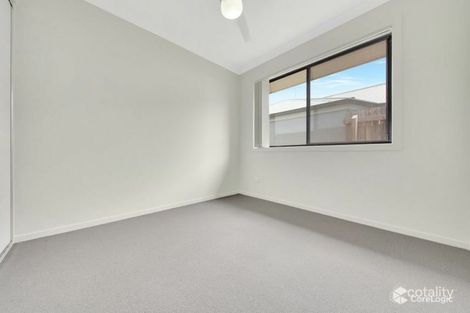 Property photo of 10 Seagull Boulevard Kirkwood QLD 4680