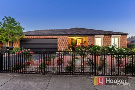 12 Elpara Way, Hampton Park, VIC 3976