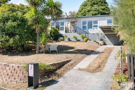 7 Clunie Cl, Lindisfarne, TAS 7015