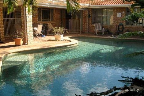 5 Sugarleaf Ct, Burleigh Waters, QLD 4220