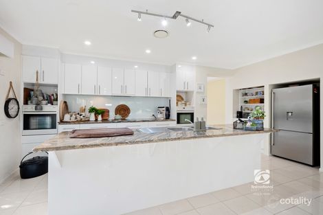 Property photo of 5 Heaths View Paynesville VIC 3880
