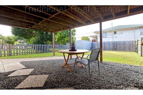 Property photo of 1 Gaywood Street Wynnum West QLD 4178